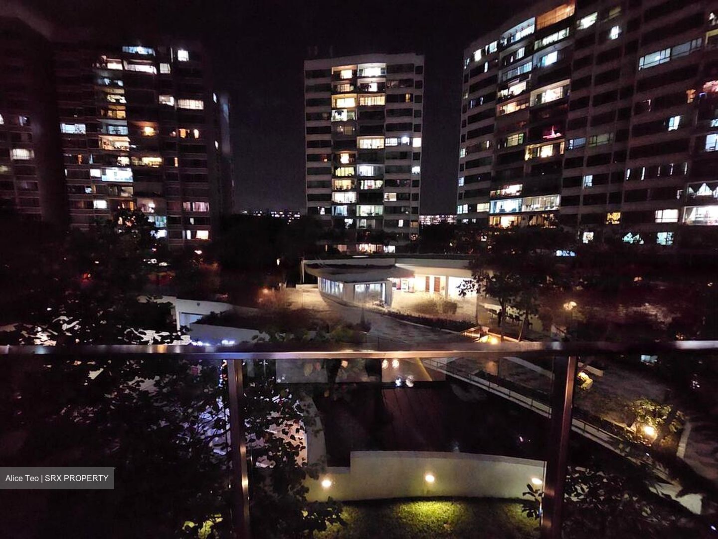 Waterfront Waves (D16), Condominium #507396131